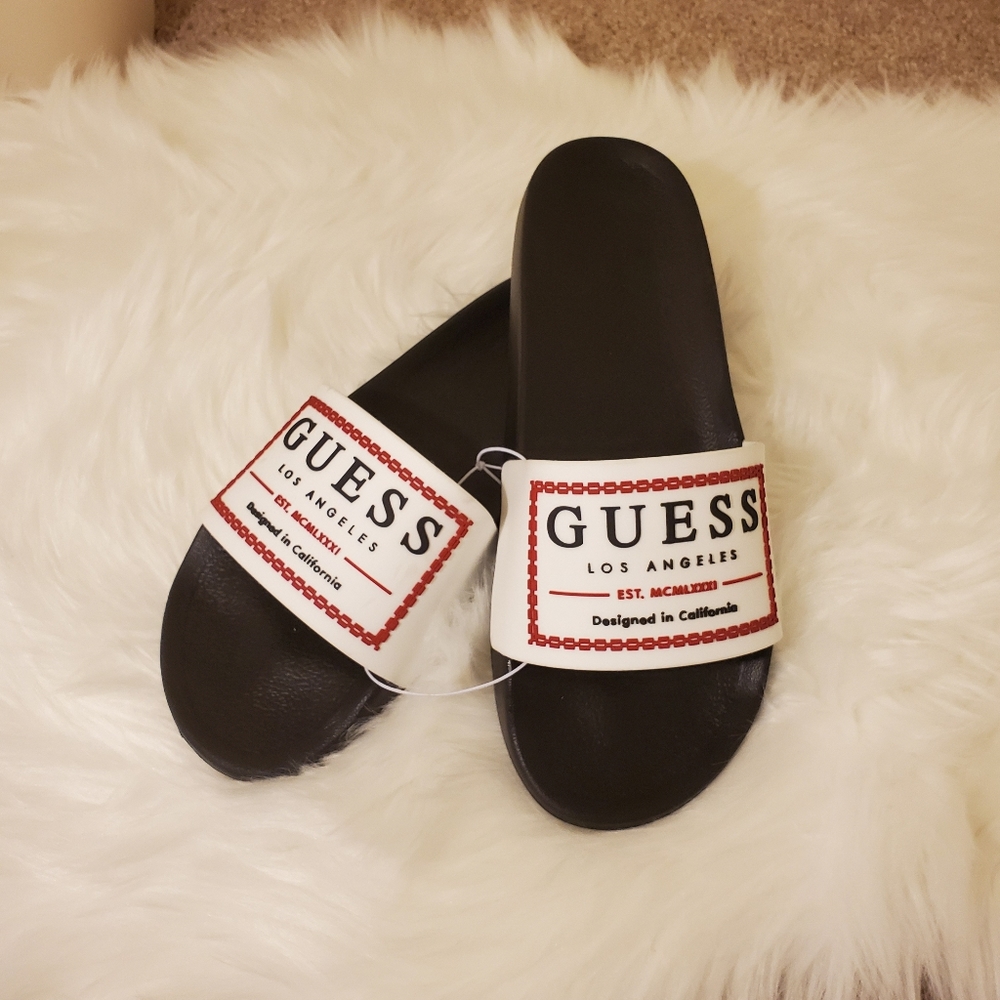 Guess Slides Sandals Shoes Slippers NWT Slip-ons - Picture 3 of 10